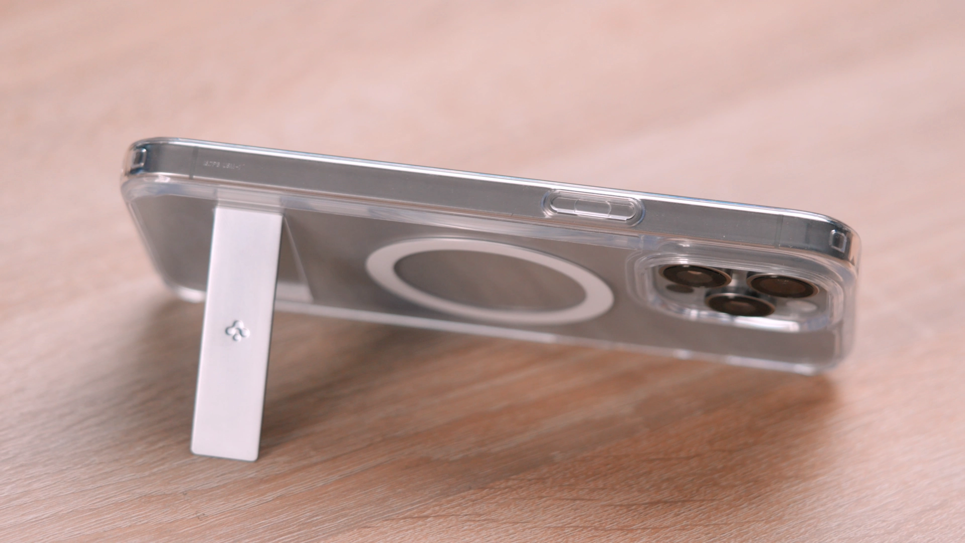 iphone-15-pro-max-etui